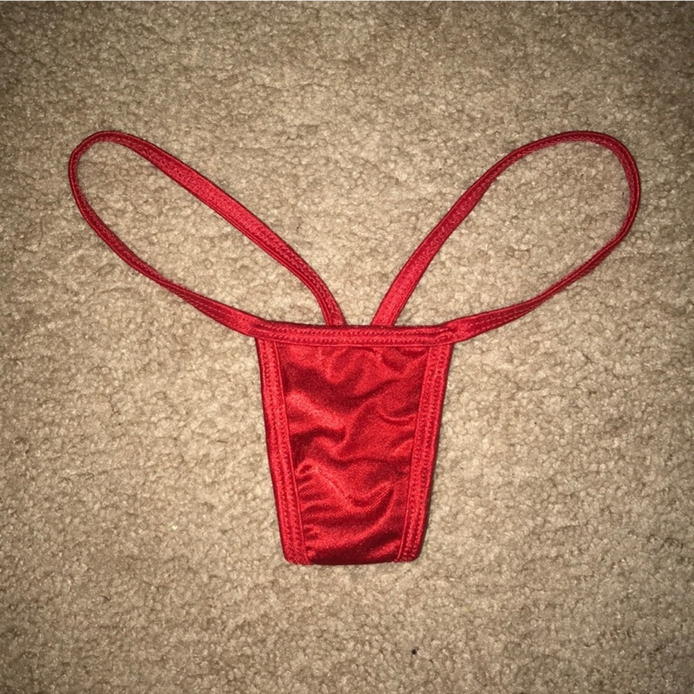 Red v-string stripper thong